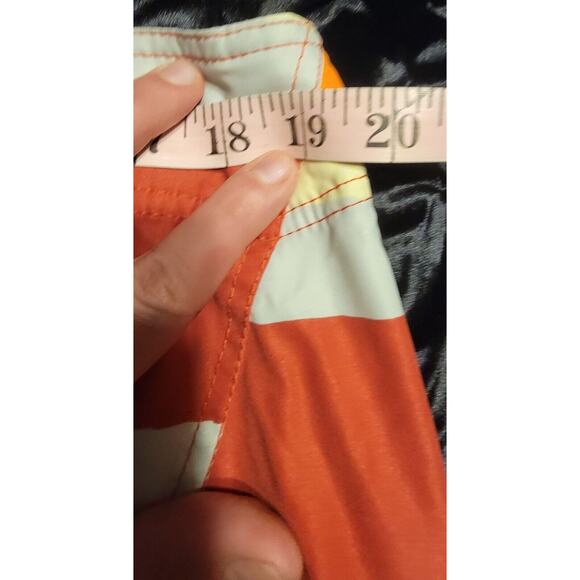 VOLCOM Pure Function 2 Way Stretch Mens Sz 38 Boardshorts Swim Trunks - Picture 7 of 10